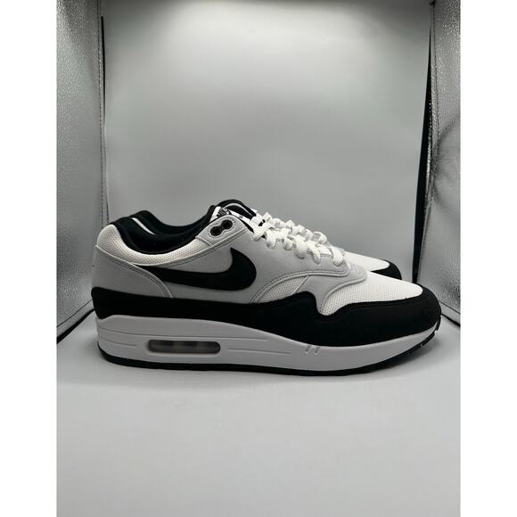 Nike Air Max 1 “White Black” size 13 mens main image 4